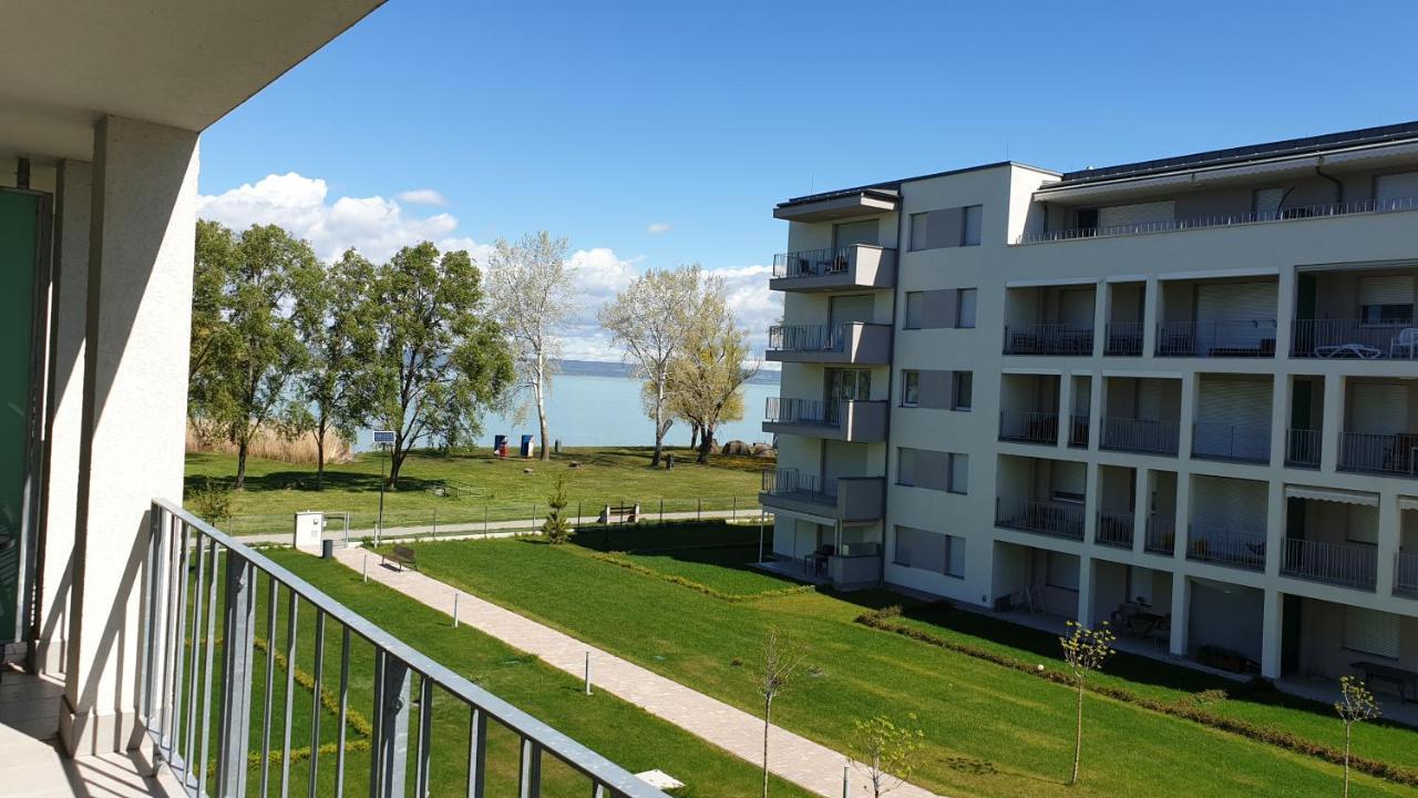 Lelle Resort B21 Balatonlelle Exteriör bild